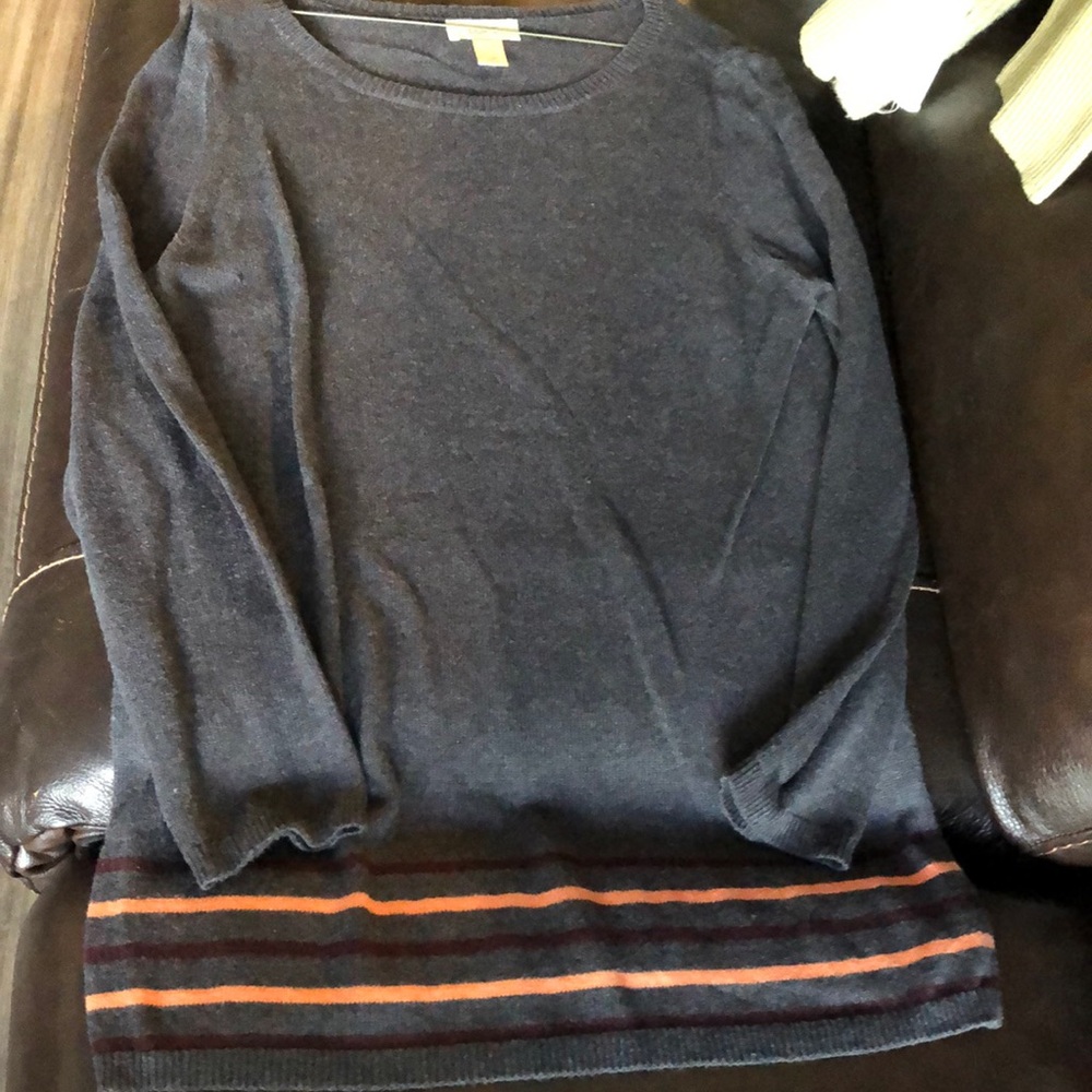Gray sweater with striped trim